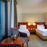 Jw Marriott 5*