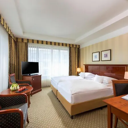 Hotell Jw Marriott 5*