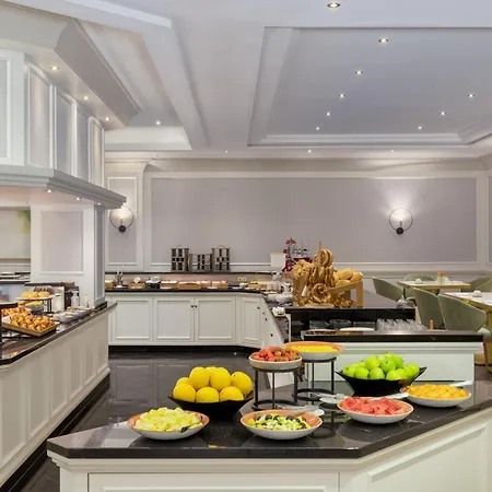 Jw Marriott מלון