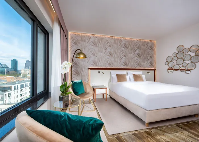 Hotell Jw Marriott 5*