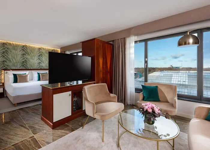 Jw Marriott Hotel 5*